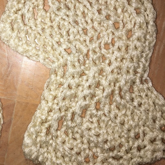 HANDMADE Crochet Zigzag Skinny Scarf - Cream / Off White, Skinny, Minimalist - Picture 2 of 5